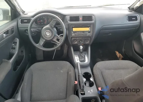 2012 Volkswagen Jetta Base z USA, uszkodzony, nr VIN 3VW2K7AJ1CM386767